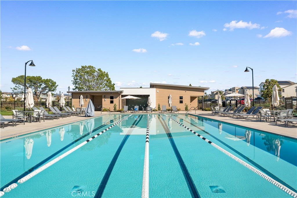 MLS #OC25272346 image #44