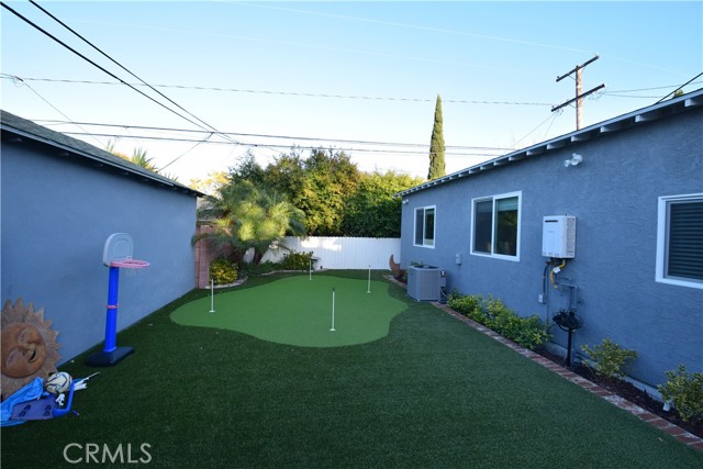 Detail Gallery Image 22 of 34 For 6102 Premiere Ave, Lakewood,  CA 90712 - 5 Beds | 2 Baths