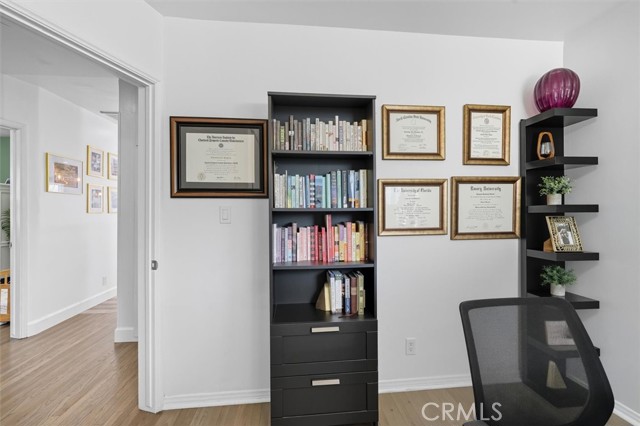 Detail Gallery Image 28 of 44 For 5030 W 130th, Hawthorne,  CA 90250 - 4 Beds | 2 Baths