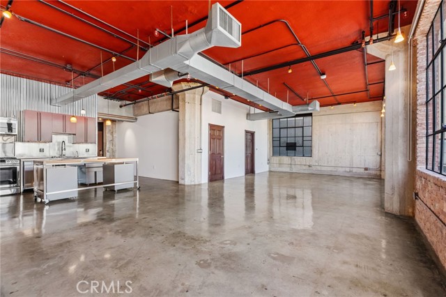 Detail Gallery Image 11 of 43 For 315 E 8th, Los Angeles,  CA 90014 - 2 Beds | 2 Baths