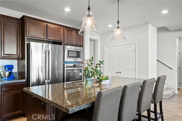31570 Sweetwater Circle, Temecula CA: https://media.crmls.org/medias/1085f8a7-ce41-423c-8d18-e5644f97490d.jpg
