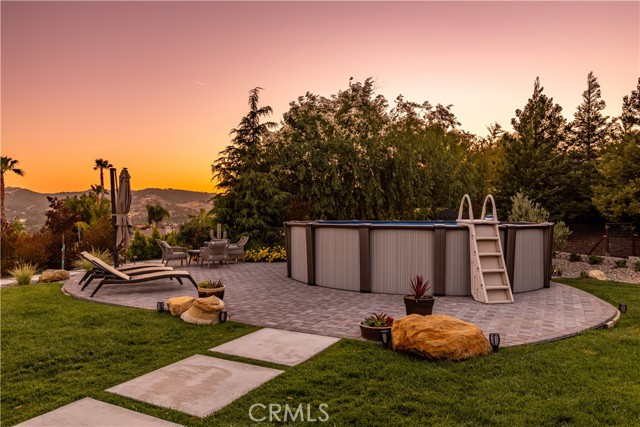 1613 Via Flora, Paso Robles CA: https://media.crmls.org/medias/10868979-46d4-4c03-9459-07a86e6f1e7b.jpg