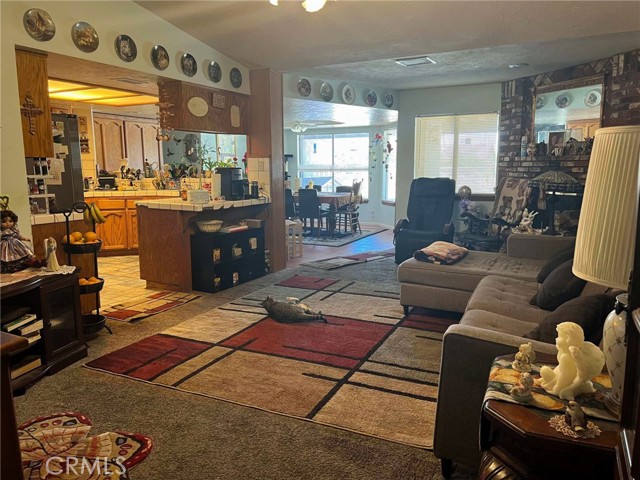 Detail Gallery Image 8 of 75 For 7477 Corona Ave, Hesperia,  CA 92345 - 5 Beds | 3 Baths