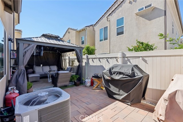Detail Gallery Image 18 of 21 For 3827 Grant St #49,  Corona,  CA 92879 - 3 Beds | 2/1 Baths