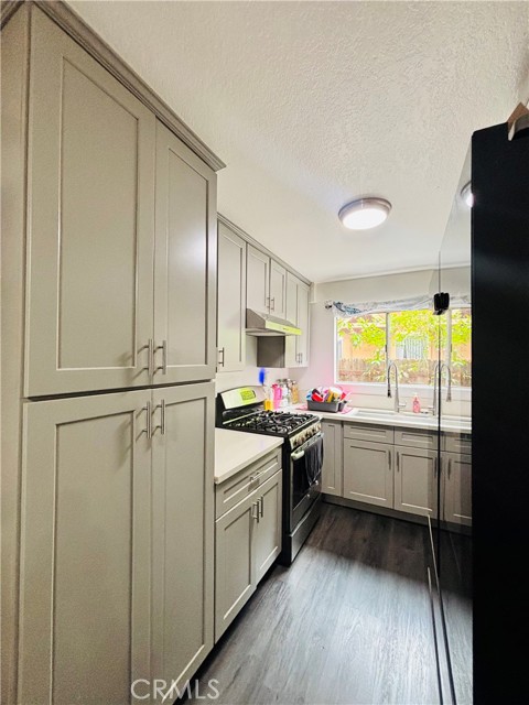 3 Bed Home for Sale in Panorama City, California