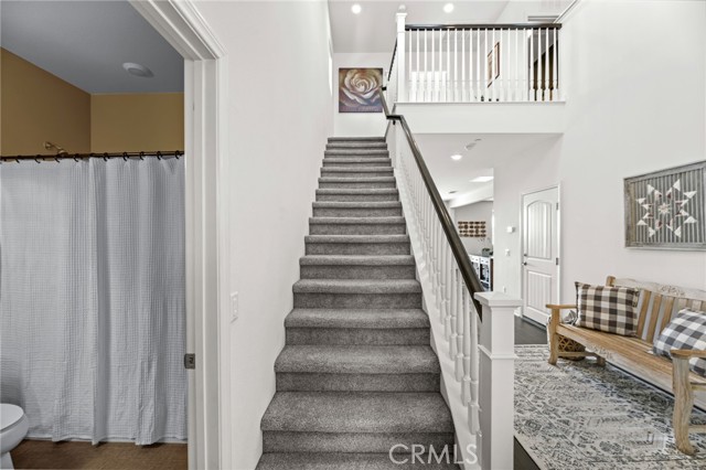 37629 Fiesta Flower Street, Murrieta CA: https://media.crmls.org/medias/1087ffe4-8f55-4e21-9476-724bf2c99163.jpg
