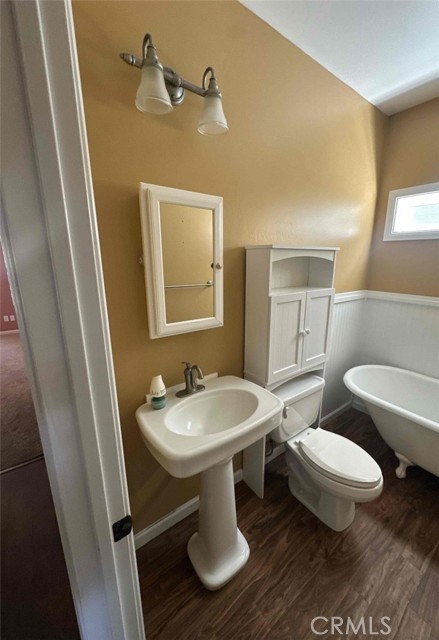 Detail Gallery Image 13 of 27 For 1400 Pinecone Ct, Wofford Heights,  CA 93285 - 3 Beds | 2 Baths