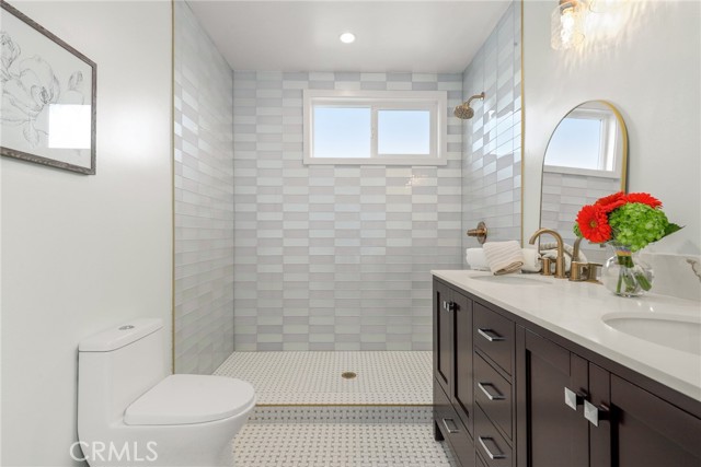Detail Gallery Image 38 of 60 For 2902 Ladoga Ave, Long Beach,  CA 90815 - 3 Beds | 2 Baths