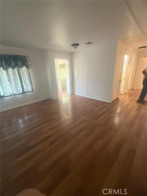 33013 Arbolado Lane, Lake Elsinore CA: https://media.crmls.org/medias/10883fcc-7aad-4356-a686-65dfcb2f0c60.jpg