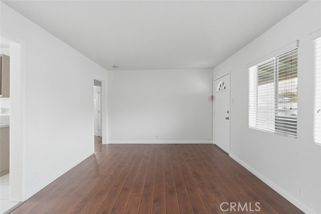 Detail Gallery Image 8 of 28 For 14122 Merced Ave, Baldwin Park,  CA 91706 - 2 Beds | 1 Baths