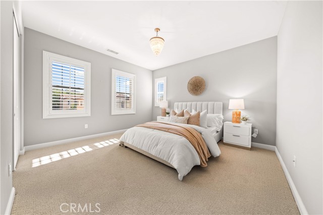 Detail Gallery Image 17 of 60 For 42 Castellana, Lake Forest,  CA 92630 - 4 Beds | 3 Baths