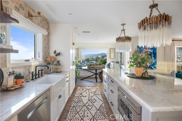 Detail Gallery Image 27 of 75 For 680 Temple Hills Dr, Laguna Beach,  CA 92651 - 4 Beds | 3/1 Baths