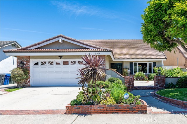 8072 W Joan Circle, La Palma CA: https://media.crmls.org/medias/108a79b3-2fa7-474a-a1e8-4a0b7b4cd3fe.jpg