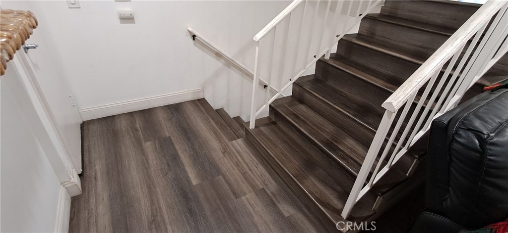 https://media.crmls.org/medias/108ab0bb-de84-4129-8ccd-d443bef4262a.jpg?preset=X-Large