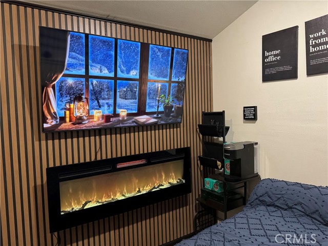 582 Rose Lane, Twin Peaks CA: https://media.crmls.org/medias/108ac1b8-9e49-437b-8588-6042ba3bb8db.jpg