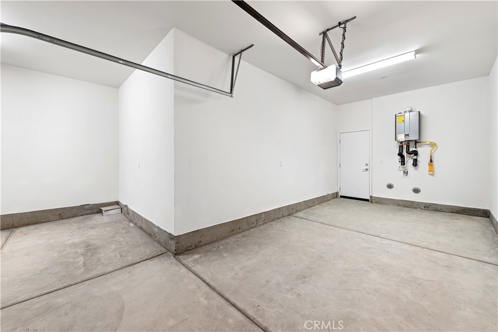 MLS #LG25238817 image #10