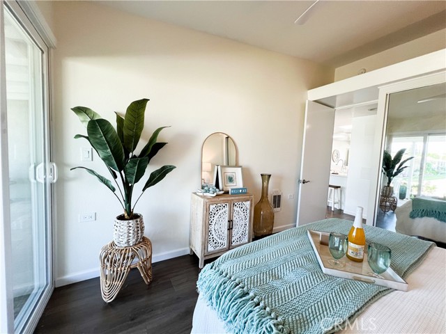 1533 Merion Way, M2-26D, Seal Beach CA: https://media.crmls.org/medias/108c036e-8f30-4695-93cd-f6c9cf8417d7.jpg