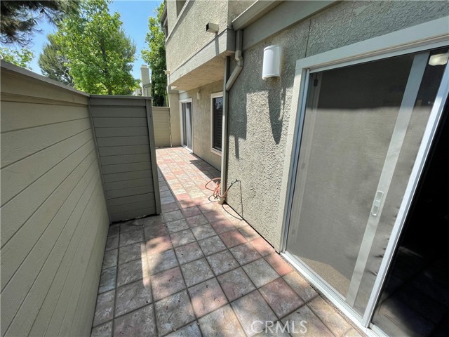 Detail Gallery Image 17 of 21 For 15794 Midwood Dr #6,  Granada Hills,  CA 91344 - 3 Beds | 3 Baths