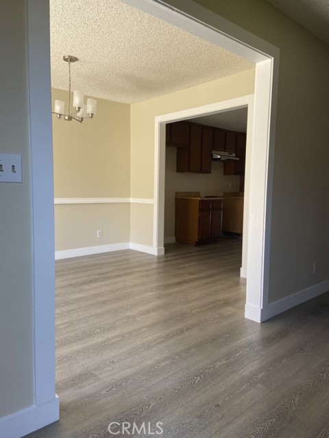 9800 Vesper Avenue, Panorama City CA: https://media.crmls.org/medias/108c30ef-1b03-4ead-a799-5878ca1444f9.jpg