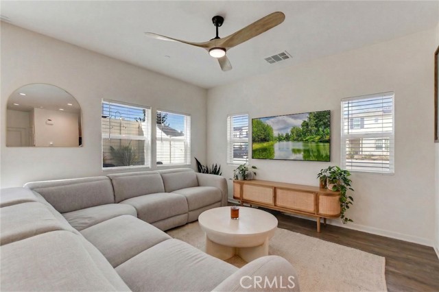 Detail Gallery Image 9 of 43 For 31969 Monet, Yucaipa,  CA 92399 - 3 Beds | 2/1 Baths