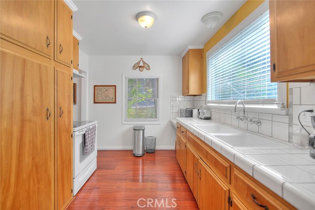 Image 23 of 66 For 680 Buckingham