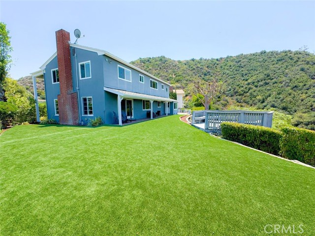 Detail Gallery Image 2 of 51 For 1601 Virden Dr, Glendale,  CA 91208 - 4 Beds | 3 Baths