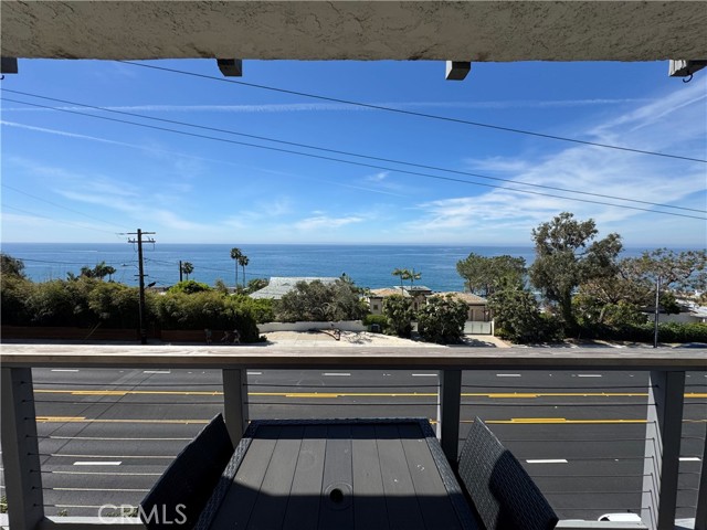 Front Image Thumbnail for CROC26069508