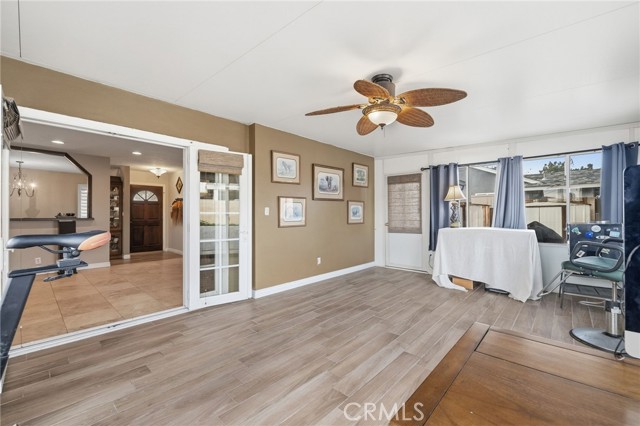 Detail Gallery Image 16 of 54 For 6021 Ivory Cir, Huntington Beach,  CA 92647 - 4 Beds | 2 Baths