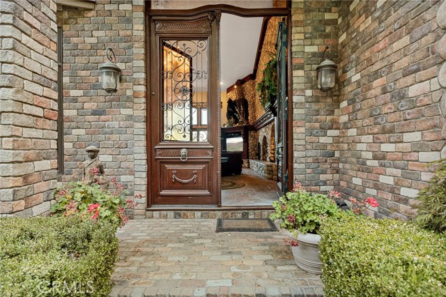 Detail Gallery Image 3 of 71 For 293 Fairway Dr, Lake Arrowhead,  CA 92352 - 6 Beds | 7/1 Baths