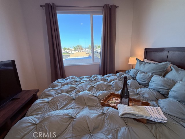 Detail Gallery Image 39 of 74 For 243 S Sand Palm Dr, Anaheim,  CA 92802 - 3 Beds | 3 Baths