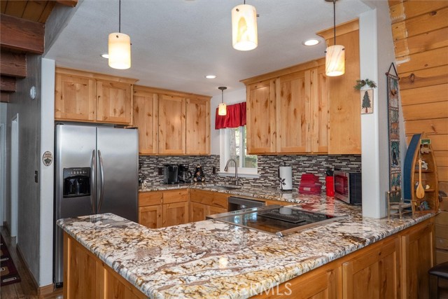 Detail Gallery Image 13 of 43 For 52926 Balsam Drive, Oakhurst,  CA 93644 - 2 Beds | 2 Baths