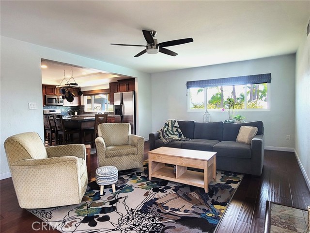 Detail Gallery Image 21 of 60 For 120 via Zapata, San Clemente,  CA 92672 - 4 Beds | 3/1 Baths