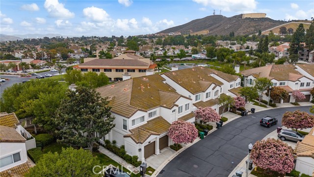 Detail Gallery Image 33 of 38 For 2130 Almeria St #101,  Corona,  CA 92879 - 3 Beds | 2/1 Baths