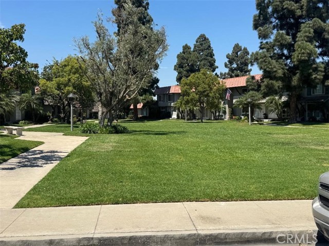 4011 Larwin Avenue, Cypress CA: https://media.crmls.org/medias/10950d5d-8eb8-4704-bfae-6cdaae0646ac.jpg