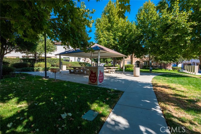 Image 31 of 36 For 43078 Avenida Amistad