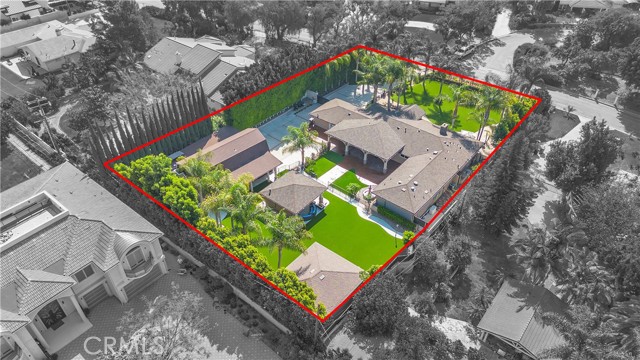 959 Rodeo, Fullerton CA: https://media.crmls.org/medias/1095729b-2726-41d6-b325-c0b181c6fd3d.jpg