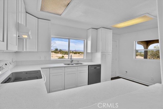 Detail Gallery Image 17 of 60 For 4611 Oasis, Twentynine Palms,  CA 92277 - 2 Beds | 1 Baths
