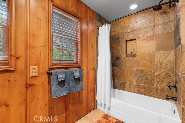 Detail Gallery Image 19 of 39 For 993 Partridge Rd, Wrightwood,  CA 92397 - 2 Beds | 2 Baths