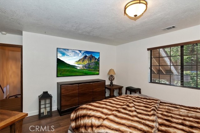 Detail Gallery Image 33 of 42 For 27456 White Fir Dr, Lake Arrowhead,  CA 92352 - 5 Beds | 3/2 Baths