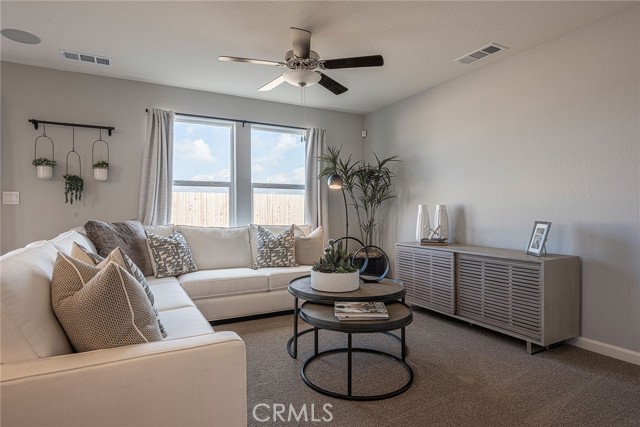 Detail Gallery Image 10 of 19 For 626 Stephanie Dr #58 B1,  Merced,  CA 95348 - 4 Beds | 2 Baths