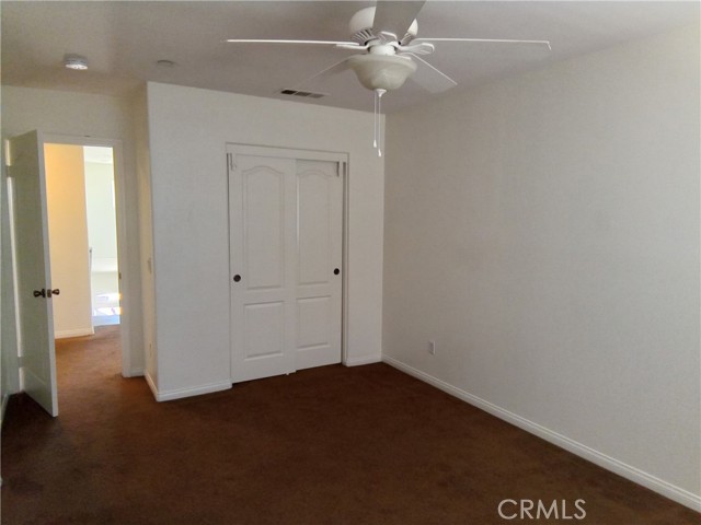 Detail Gallery Image 8 of 13 For 6820 Melvin Ave, San Bernardino,  CA 92407 - 4 Beds | 3 Baths