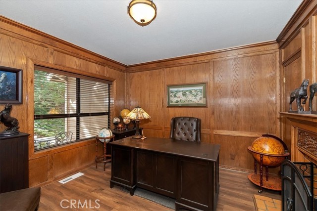 Detail Gallery Image 20 of 42 For 27456 White Fir Dr, Lake Arrowhead,  CA 92352 - 5 Beds | 3/2 Baths