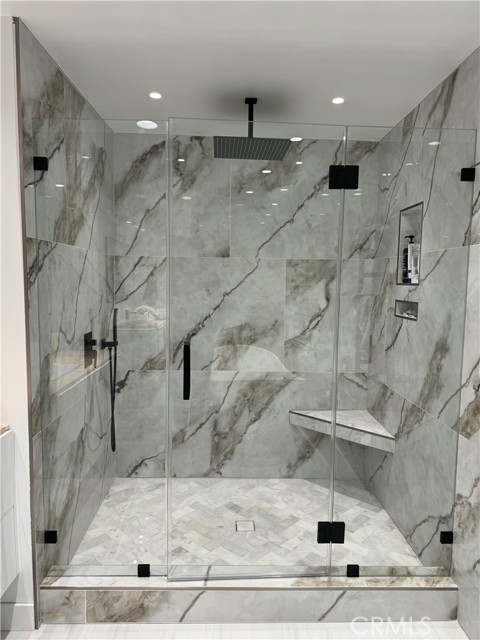 Detail Gallery Image 17 of 20 For 4413 San Blas Ave, Woodland Hills,  CA 91364 - 3 Beds | 3 Baths