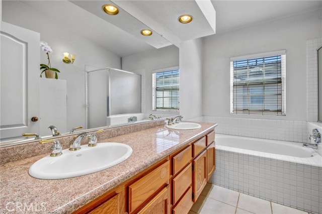 2300 Maple Ave, Torrance CA: https://media.crmls.org/medias/1099b99a-c008-4324-8b5b-227395ce41ee.jpg