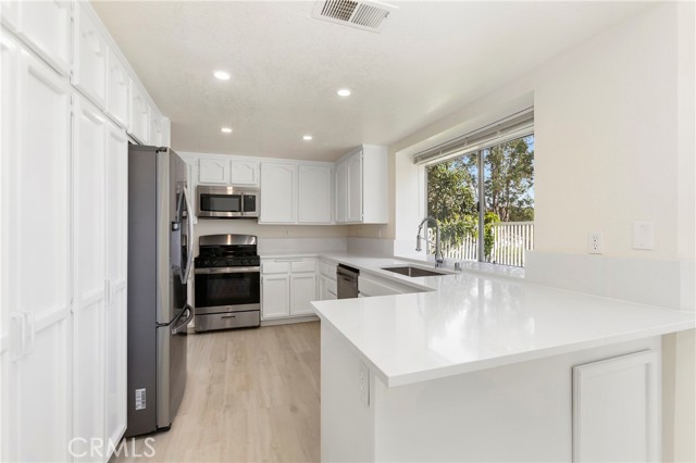 Detail Gallery Image 7 of 26 For 24452 Kings View, Laguna Niguel,  CA 92677 - 3 Beds | 2/1 Baths