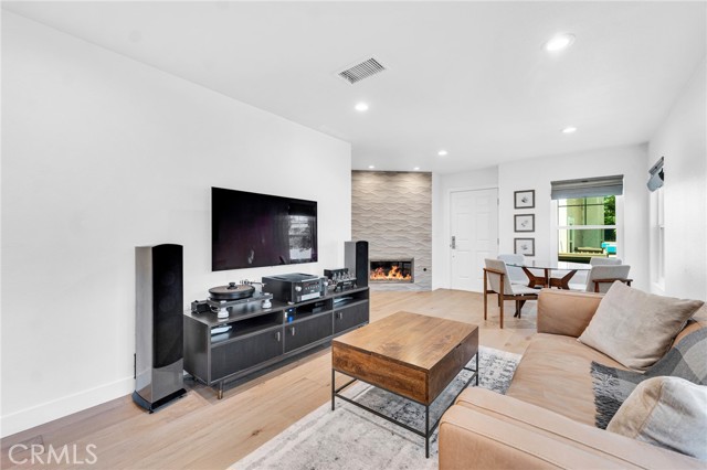 3331 Holly Grove Street photo 4