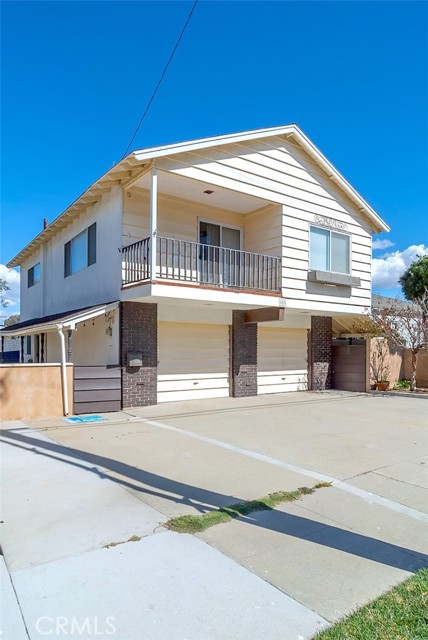 805 Pearl Street, Redondo Beach, California 90277, 3 Bedrooms Bedrooms, ,1 BathroomBathrooms,Residential,Sold,Pearl,SB22039514