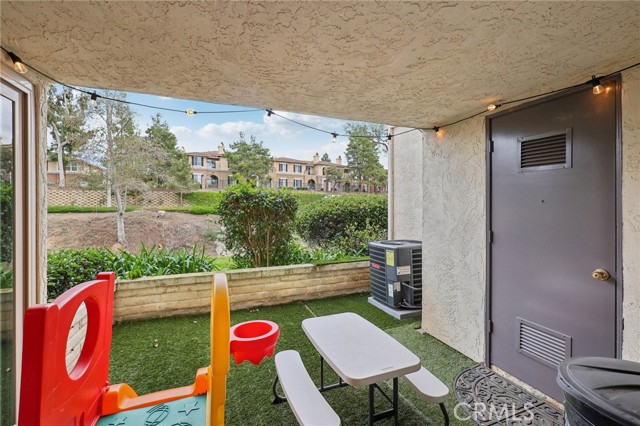 Detail Gallery Image 35 of 47 For 944 Lupine Hills, Vista,  CA 92081 - 2 Beds | 1 Baths