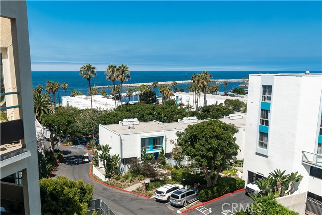 520 The Village, Redondo Beach, California 90277, 2 Bedrooms Bedrooms, ,2 BathroomsBathrooms,Residential,Sold,The Village,SB23009598