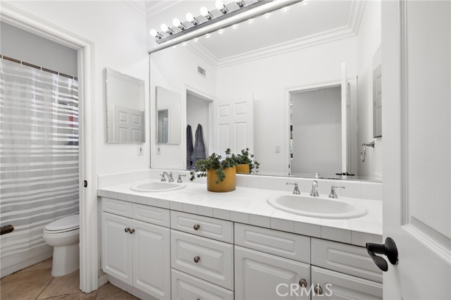 40 Celestine Circle, Ladera Ranch CA: https://media.crmls.org/medias/109b6afb-a338-498a-932e-59cb13ba803e.jpg